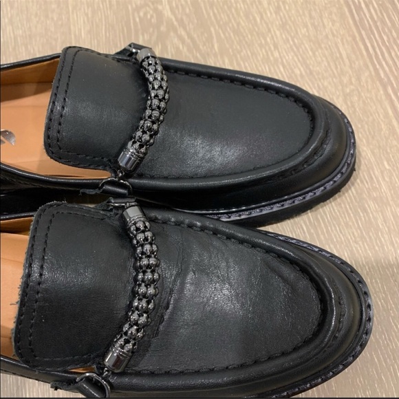 Comfy Leather Loafers - Picture 2 of 12
